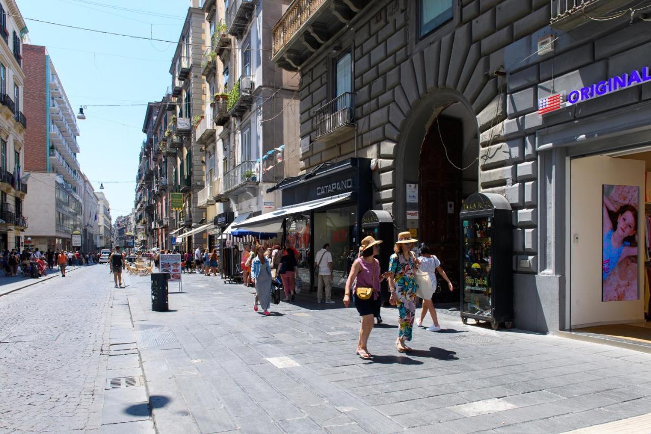 Grandapartments Via Toledo Napoli Exterior photo